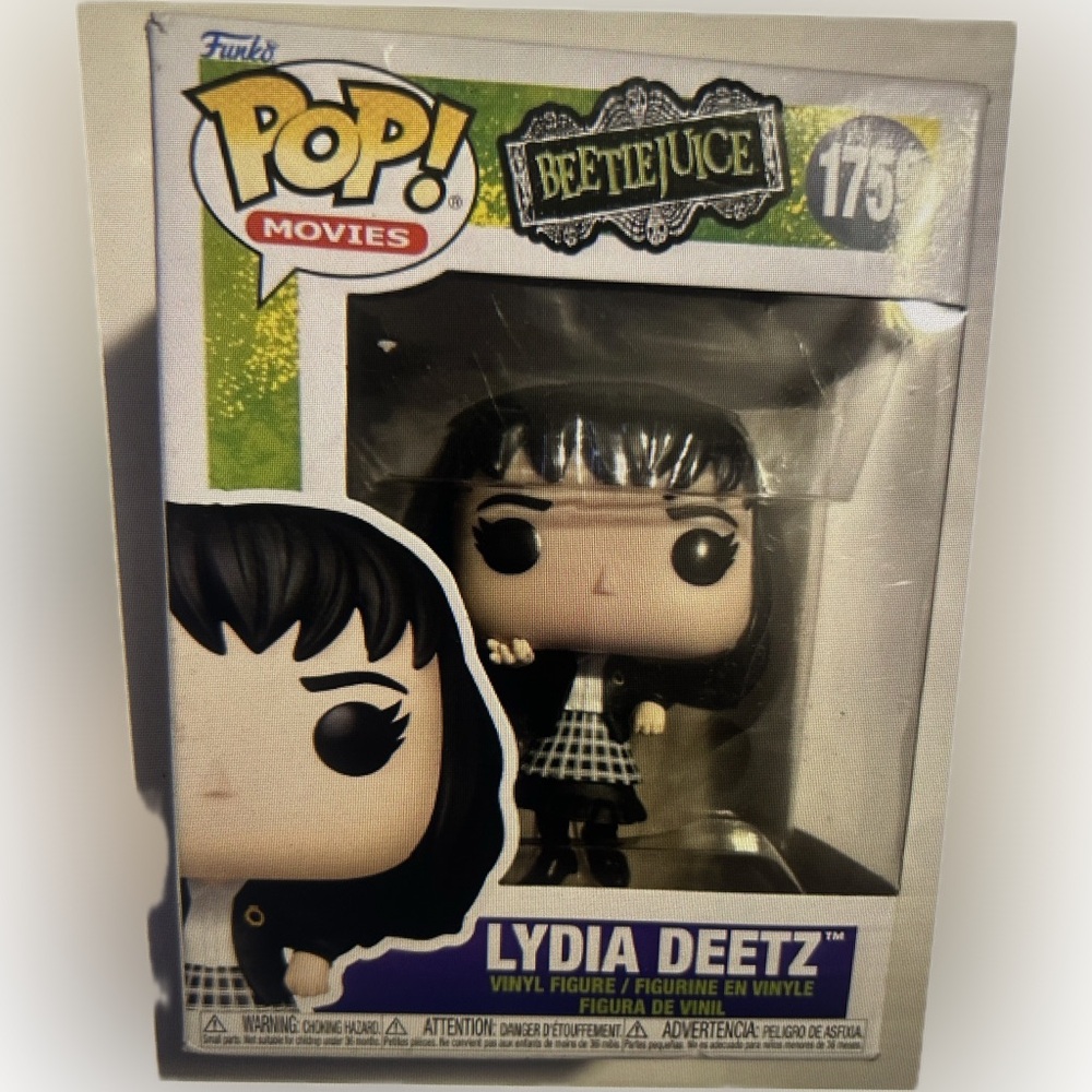 Funko POP! Movies BeetleJuice Lydia Deetz - New